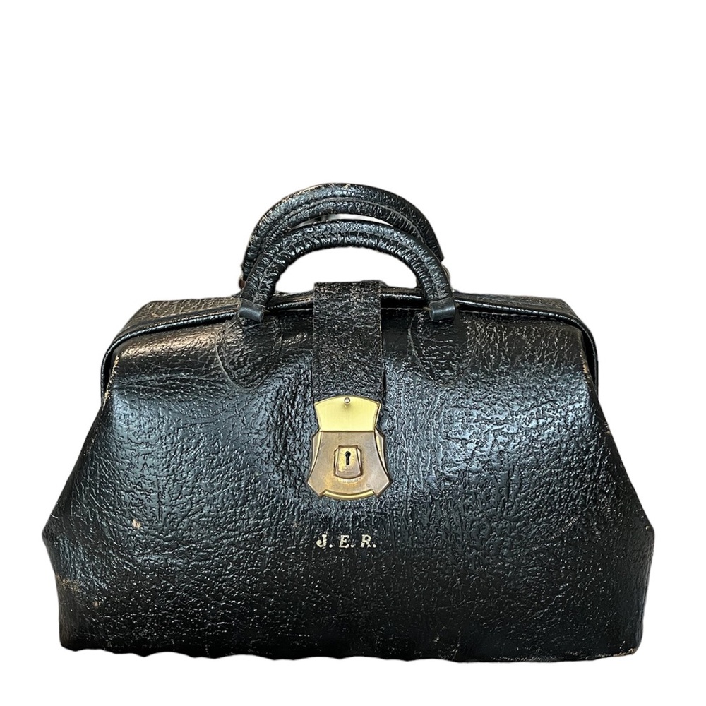 Schell vintage leather doctors bag